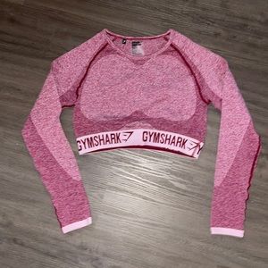 Gym shark crop long sleeve